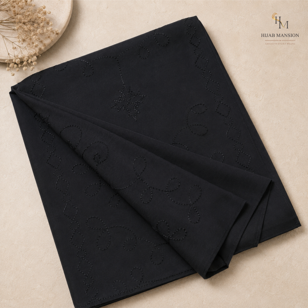 Lawn embroidary Bkack 3 Black Lawn Embroidery Chaddar